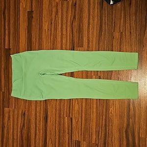 Fabletics Motion 365 leggings